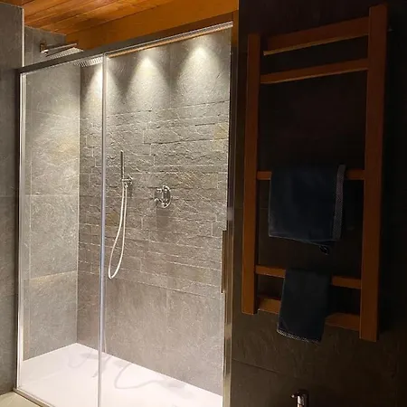 Attico Vista Tofane Apartamento *